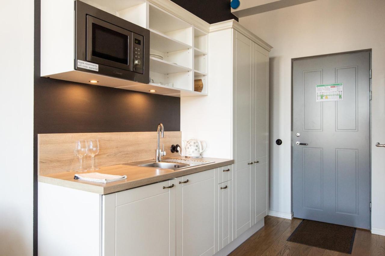Stylish Studio In Perfect Location, 24H Reception Appartement Tallinn Buitenkant foto
