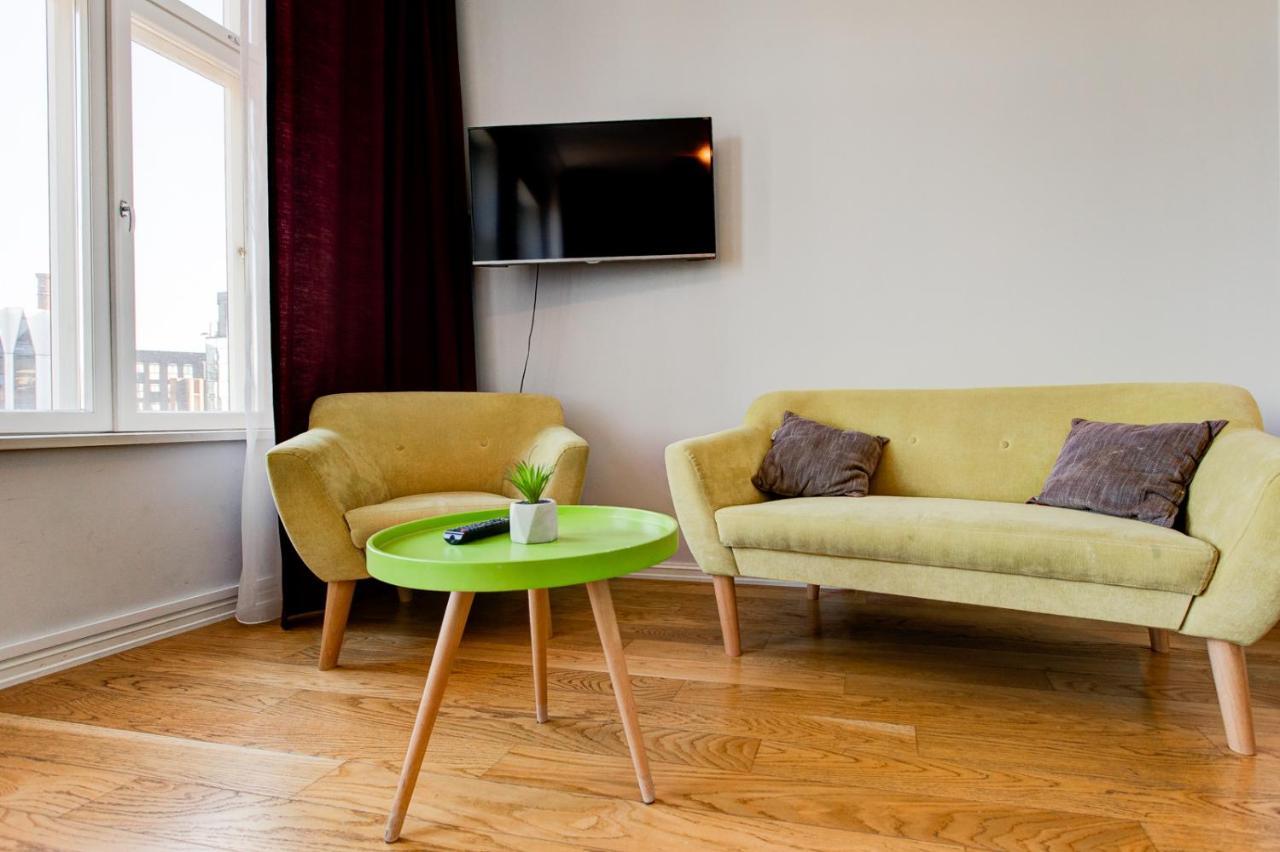 Stylish Studio In Perfect Location, 24H Reception Appartement Tallinn Buitenkant foto