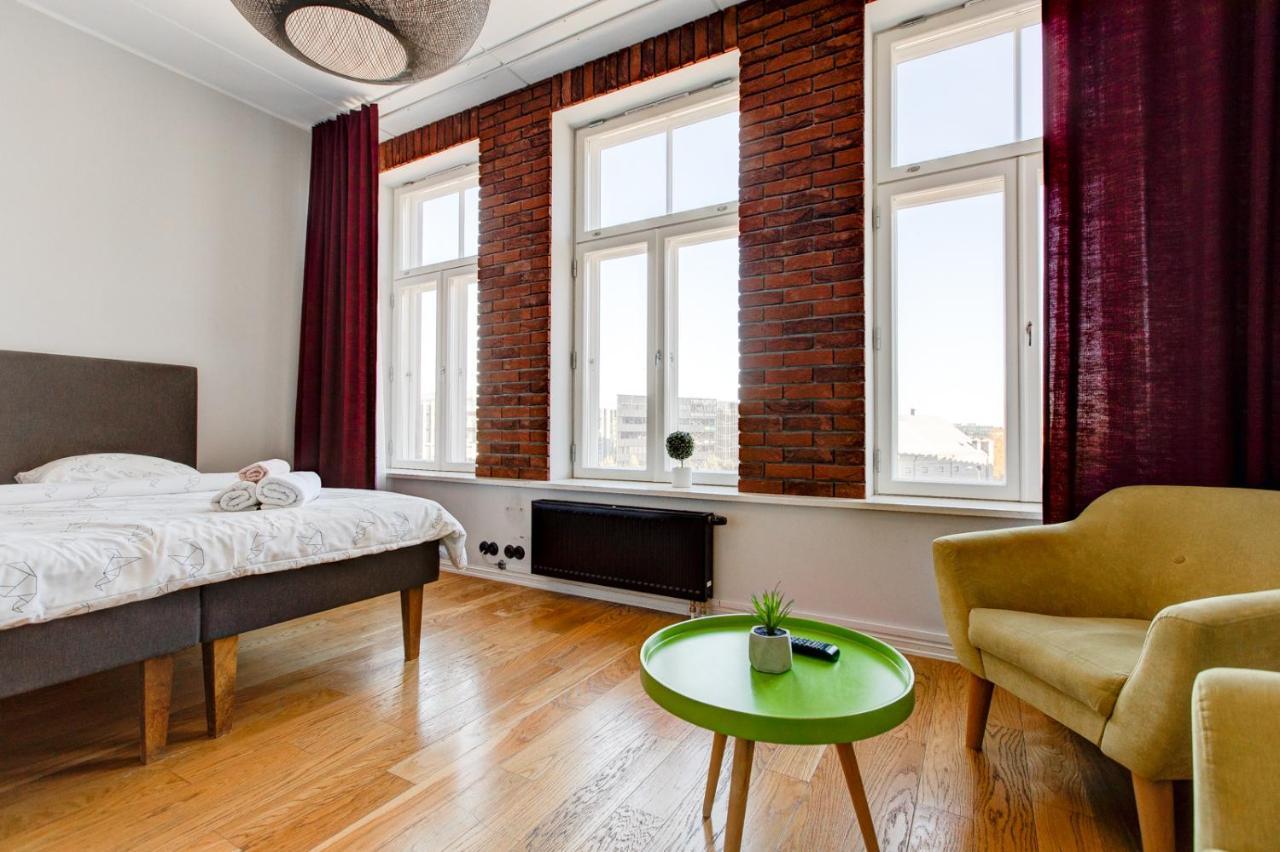 Stylish Studio In Perfect Location, 24H Reception Appartement Tallinn Buitenkant foto