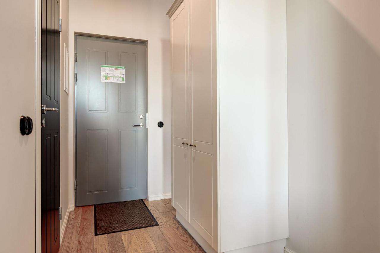 Stylish Studio In Perfect Location, 24H Reception Appartement Tallinn Buitenkant foto