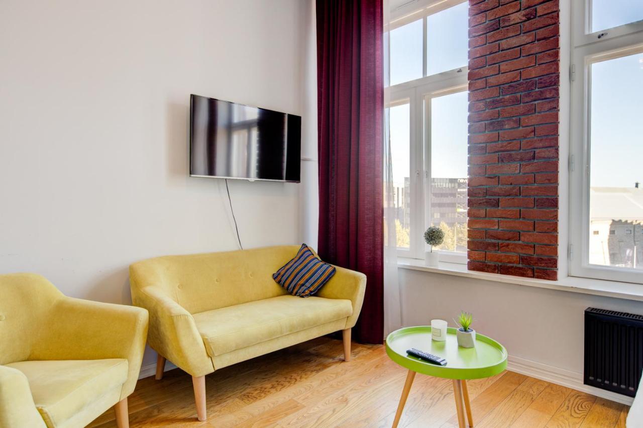 Stylish Studio In Perfect Location, 24H Reception Appartement Tallinn Buitenkant foto